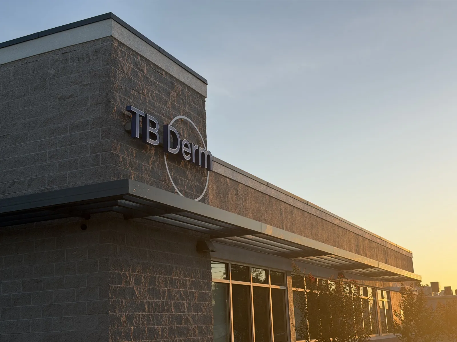 Exterior of the Tampa Bay Dermatology office building in Tampa, FL